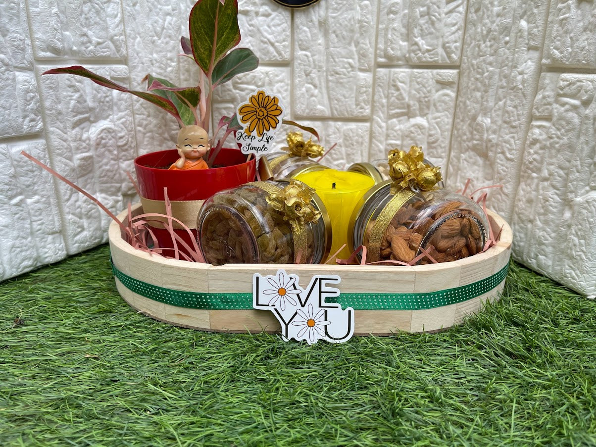 GL77 - Wooden Gift Hamper